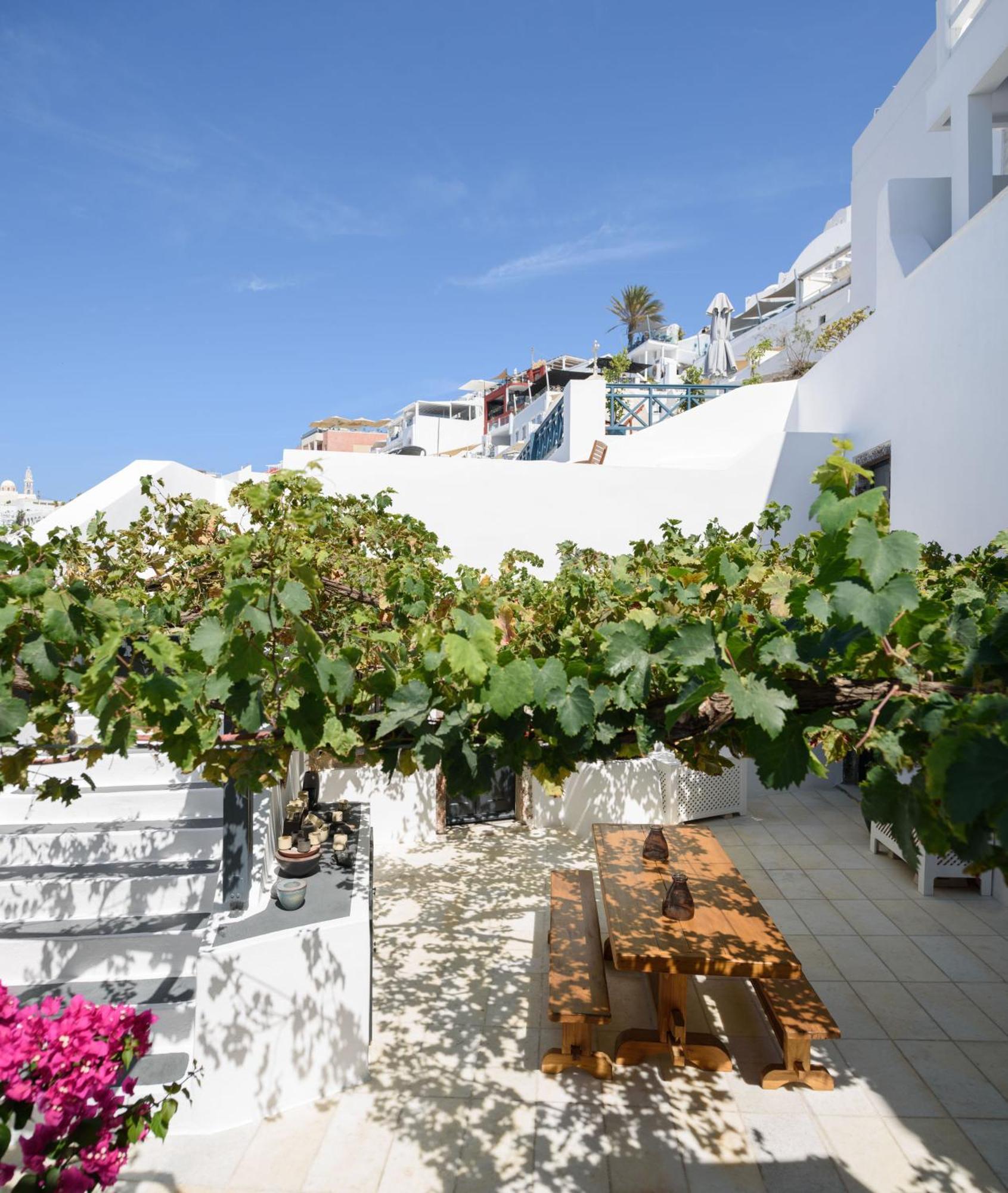 Firalia, Casa In Rock Suites Fira (Santorini)