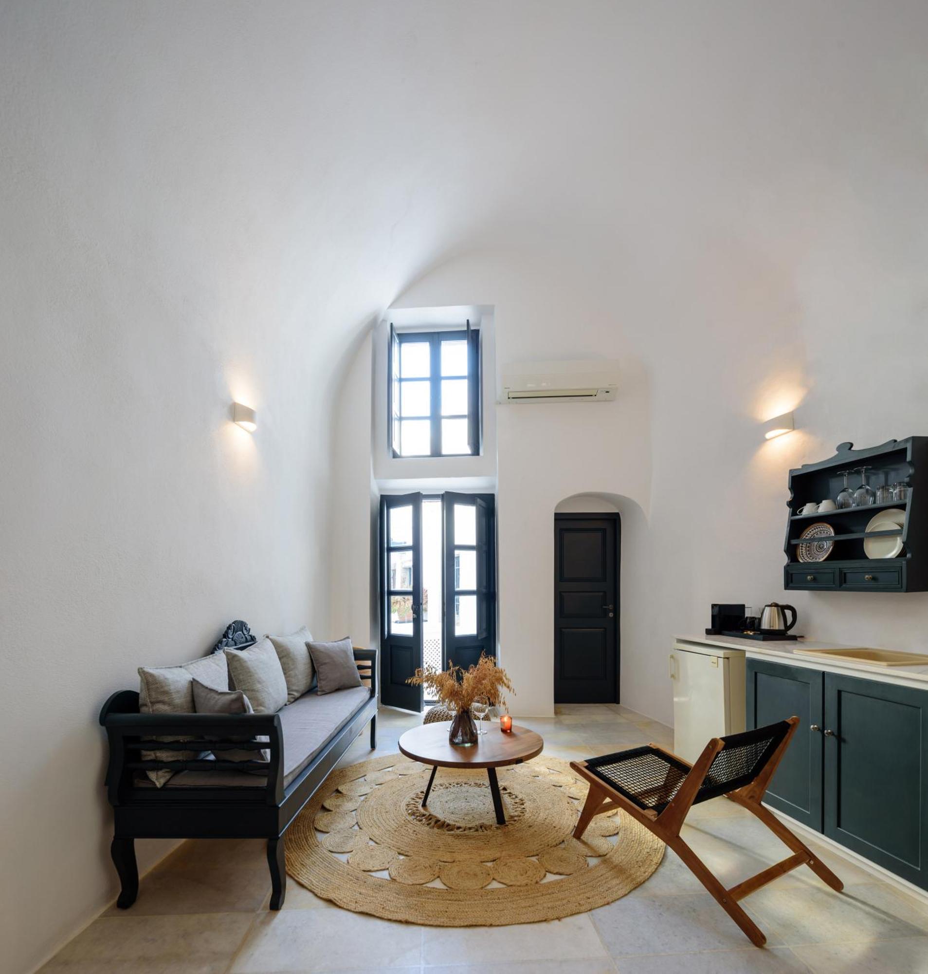 Firalia, Casa In Rock Suites * Fira (Santorini)