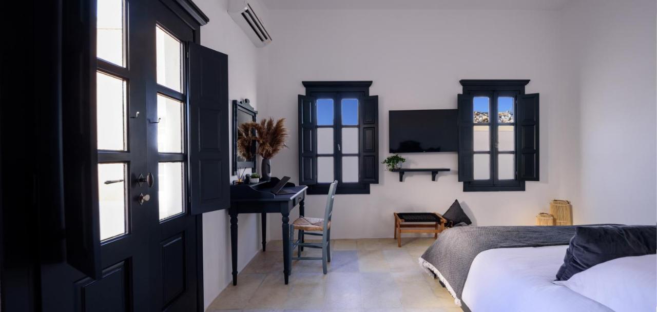 Hotel Firalia, Casa In Rock Fira (Santorini)